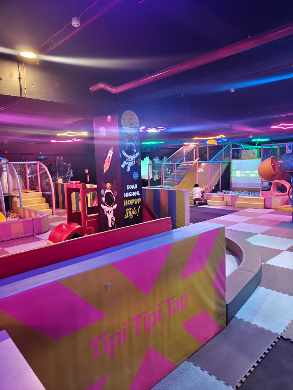 HopUp Trampoline Bowling Play Zone | City Center Bharuch