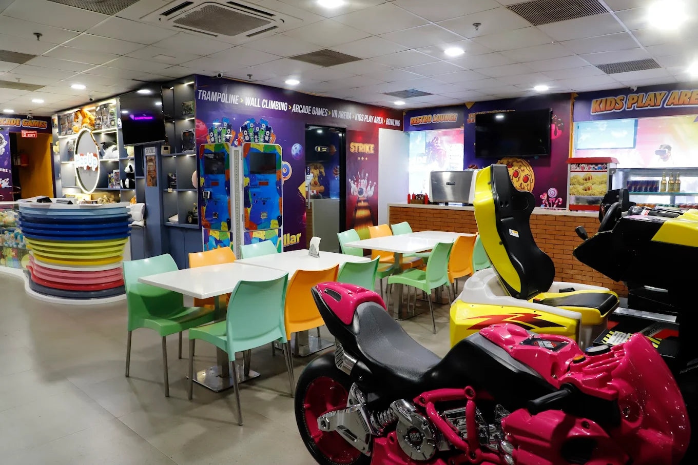 HopUp Trampoline, Arcade & VR Game Zone | Andheri West Mumbai