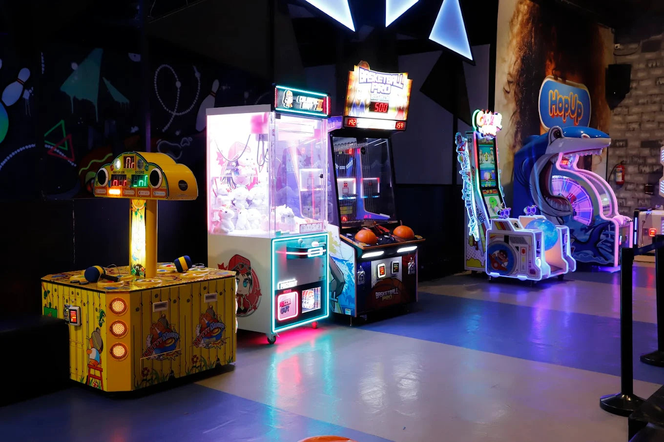 HopUp Trampoline, Arcade & VR Game Zone | Andheri West Mumbai