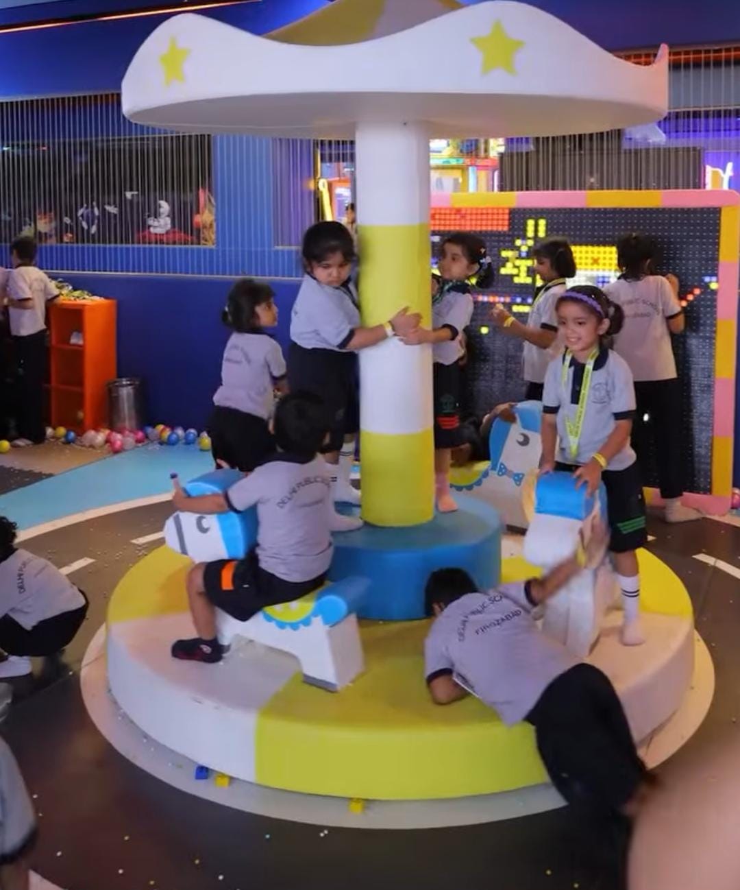 HopUp Play Area & Game Zone | Anjana Central Mall Agra