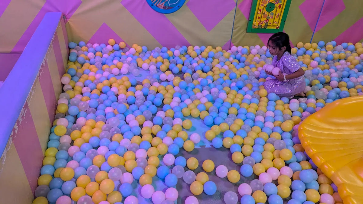 HopUp Trampoline Bowling Play Zone | City Center Bharuch