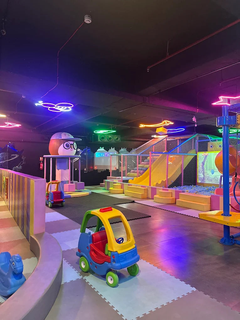 HopUp Trampoline Bowling Play Zone | City Center Bharuch