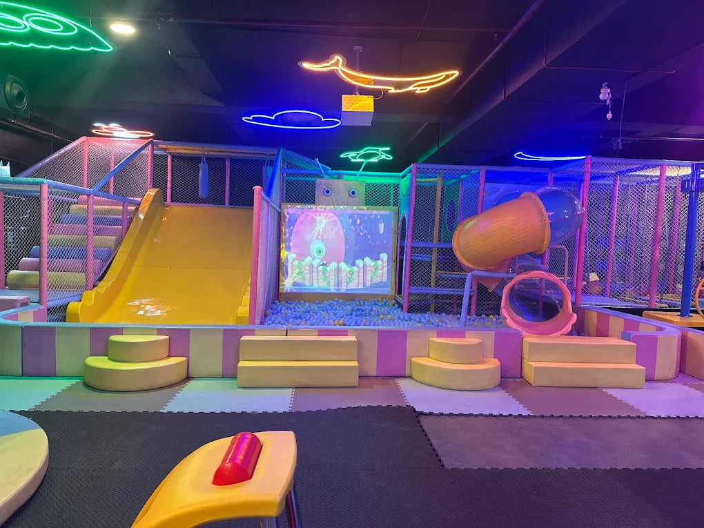 HopUp Trampoline Bowling Play Zone | City Center Bharuch