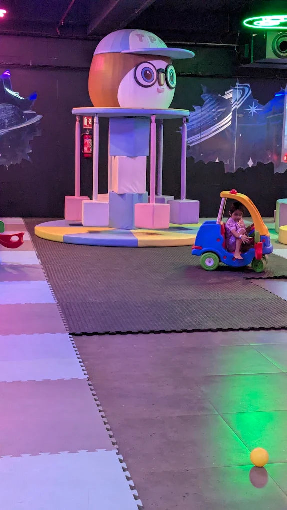HopUp Trampoline Bowling Play Zone | City Center Bharuch