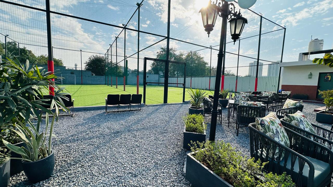 Hozhyo Play Area & Sports Area | Sector 61 Gurgaon