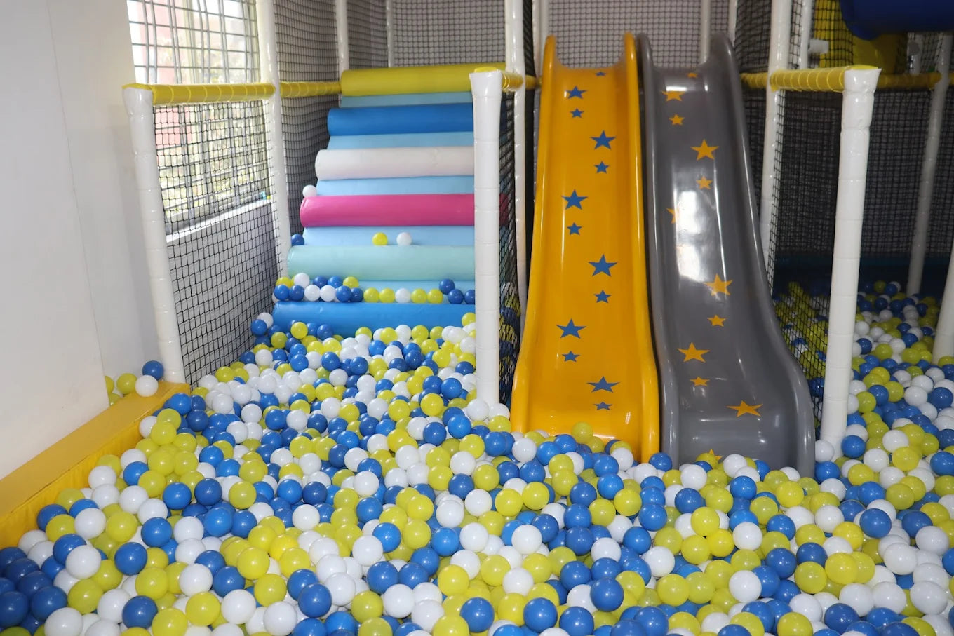 Jolly Island Indoor Play Area | Margondanahalli Bangalore