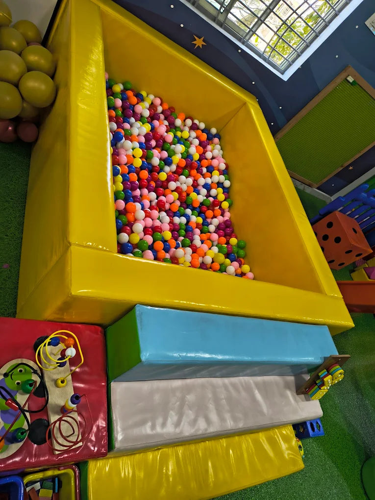 Jolly Island Indoor Play Area | Margondanahalli Bangalore
