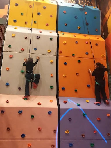 Jumping Kingdom Trampoline Park & Indoor Play Area | Sector 4 Greater Noida