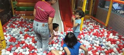 Jus' Jumpin' Play Area | Avani Riverside Mall Howrah Kolkata