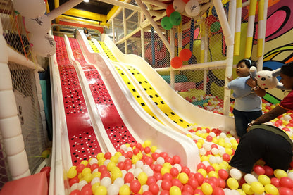 Jus' Jumpin' Indoor Play Area | Spectrum Mall Sector 75 Noida