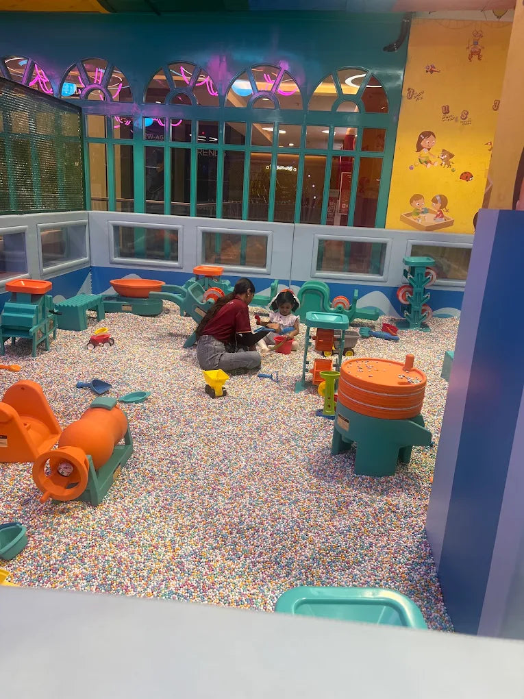 Jus' Jumpin' Indoor Play Area | R Mall Thane West Mumbai