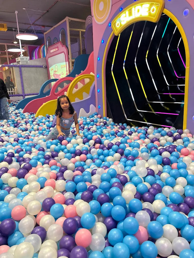 Jus' Jumpin' Indoor Play Area | R Mall Thane West Mumbai