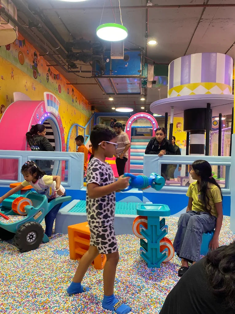 Jus' Jumpin' Indoor Play Area | R Mall Thane West Mumbai
