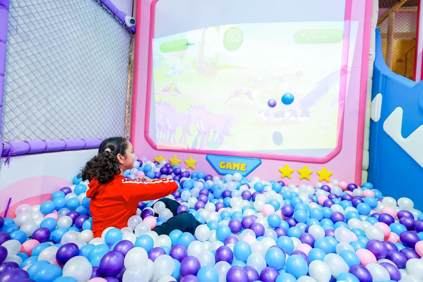 Jus' Jumpin' Indoor Play Area | R Mall Thane West Mumbai