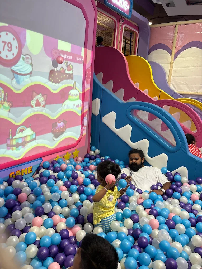 Jus' Jumpin' Indoor Play Area | R Mall Thane West Mumbai