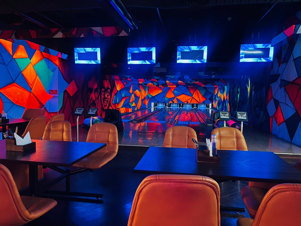 K-Strike Sports Bar | Entertainland Mall Sector 83 Gurgaon
