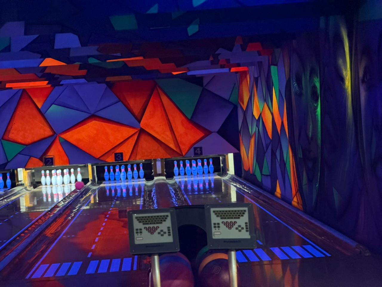 K-Strike Sports Bar | Entertainland Mall Sector 83 Gurgaon