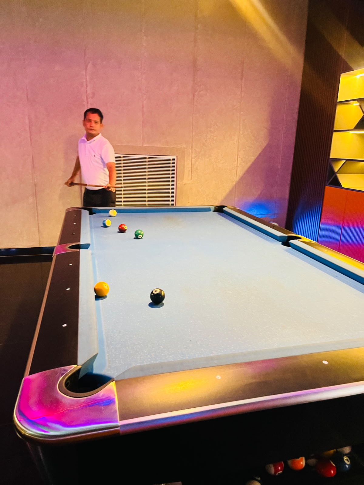 K-Strike Sports Bar | Entertainland Mall Sector 83 Gurgaon