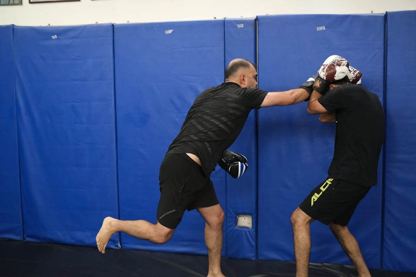 KOH Kombat Hall | Karate Kickboxing MMA | Near Huda Market Gurgaon - ActivityKidz