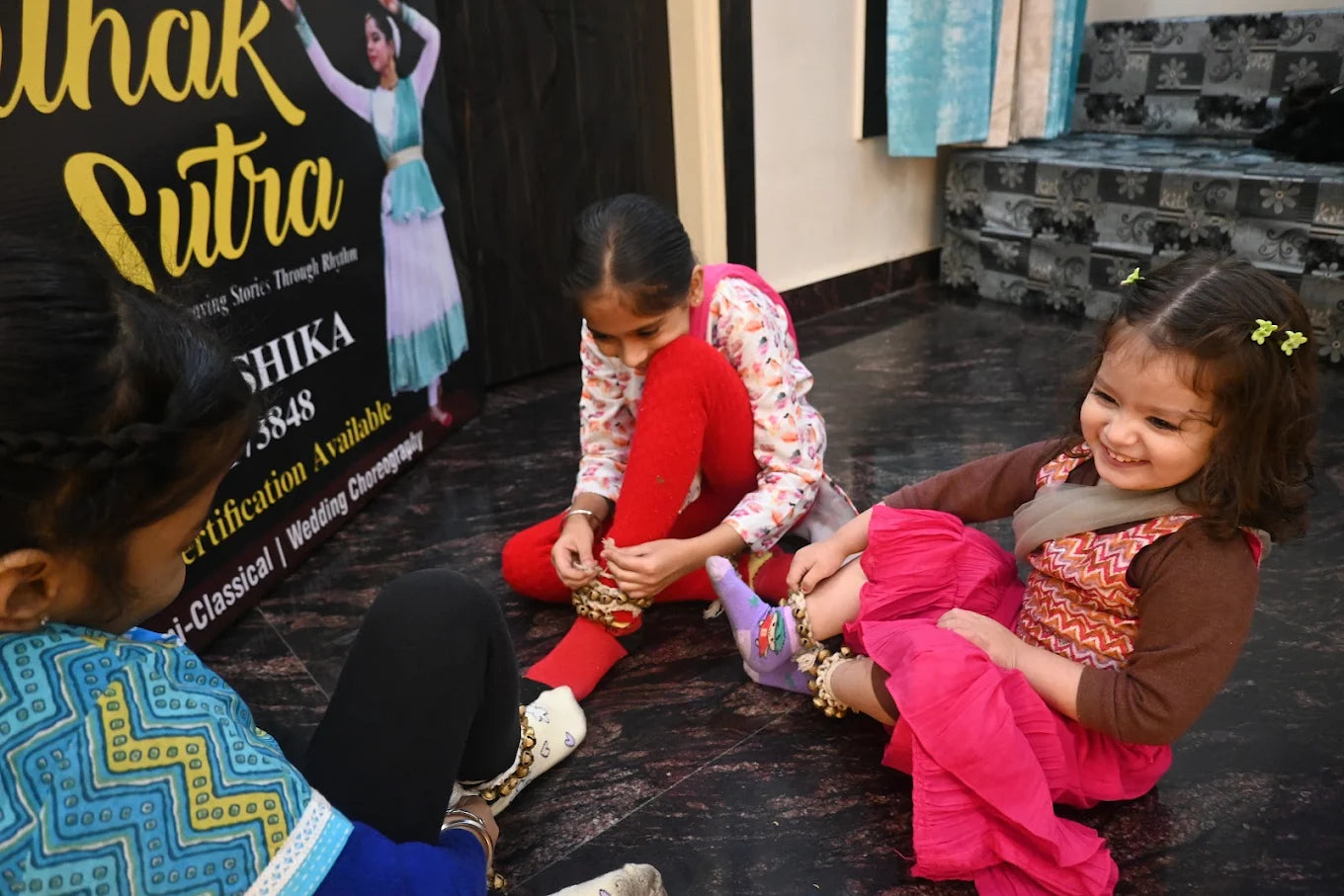 Kathak Sutra for Semi-Classical and Kathak Dance Classes | Sector 11 Gurgaon