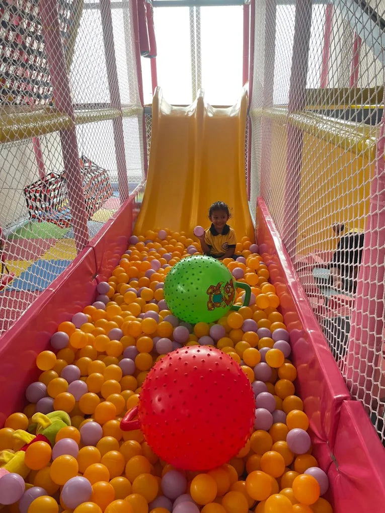 Kiddie Kingdom Indoor Play Area | Kalkaji New Delhi