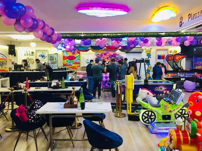 Kidz & Bigz Play Area & Arcade Play Zone Anand Vihar Delhi