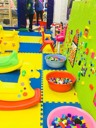 Kidz & Bigz Play Area & Arcade Play Zone Anand Vihar Delhi