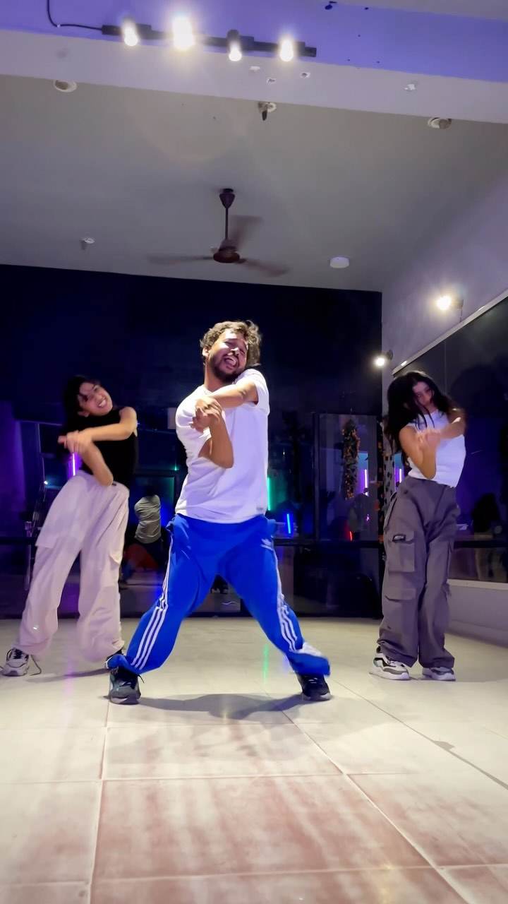 Kingdom Dance Company for Bollywood Zumba Gymnastics Classes | Sector 10A Gurgaon - ActivityKidz