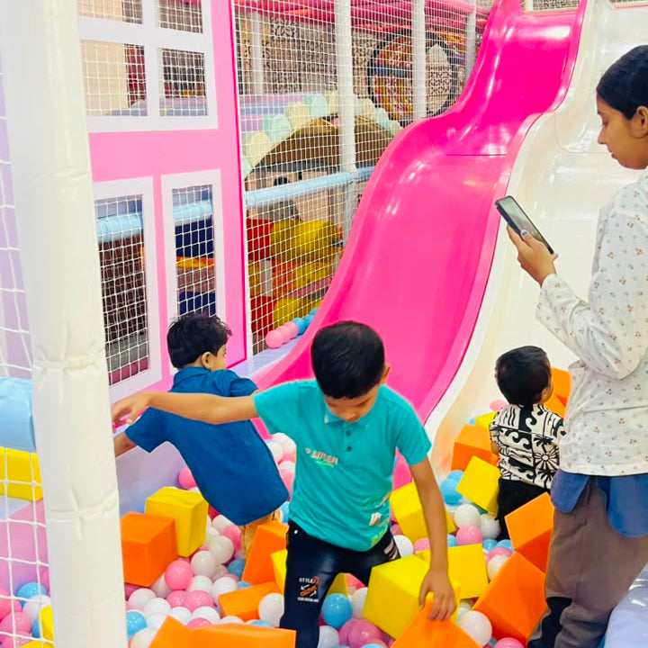 Krishna's Funworld Play Area | 93 Avenue Mall Fatima Nagar Pune