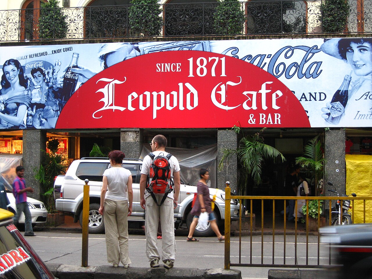 Leopold Cafe & Colaba Causeway
