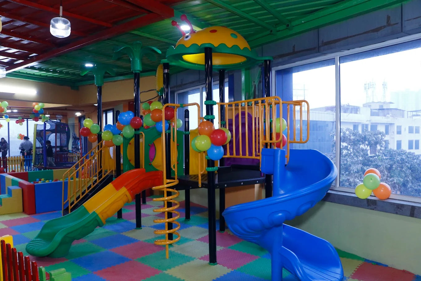 Let’s Sunday Play Area & Arcade Zone | Indirapuram Ghaziabad
