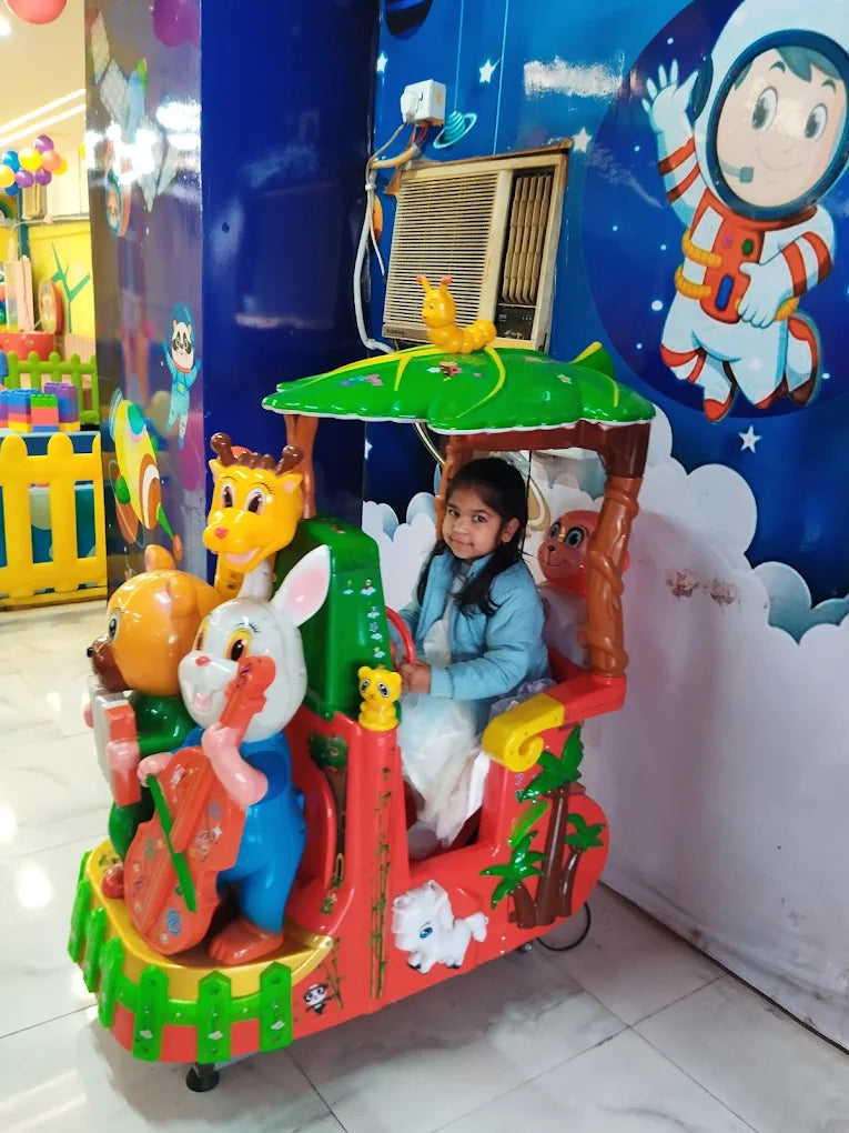 Let’s Sunday Play Area & Arcade Zone | Indirapuram Ghaziabad