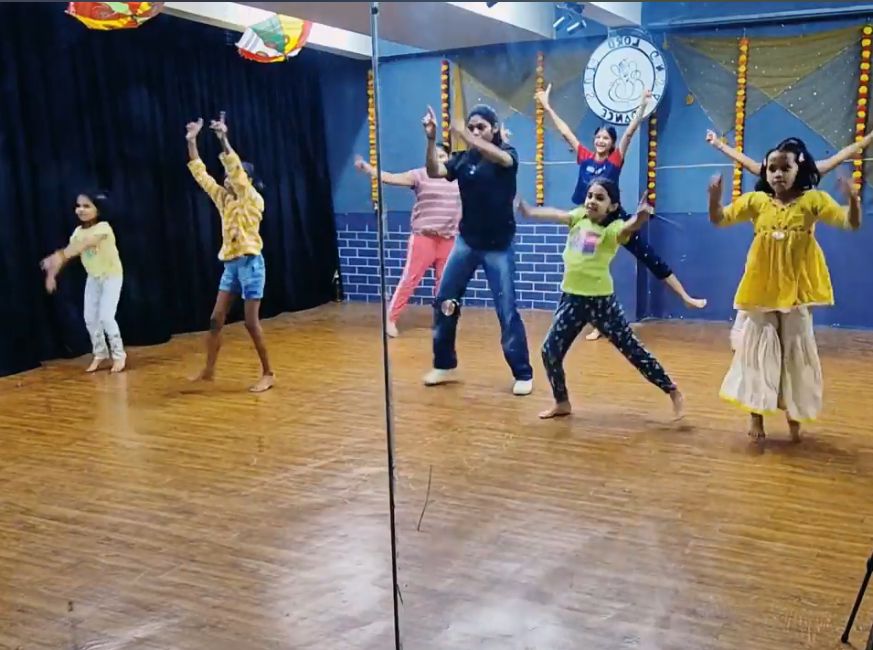 Lord Ganeshay Dance Studio for Bollywood Hip-Hop Free-Style | Sector 11 Gurgaon