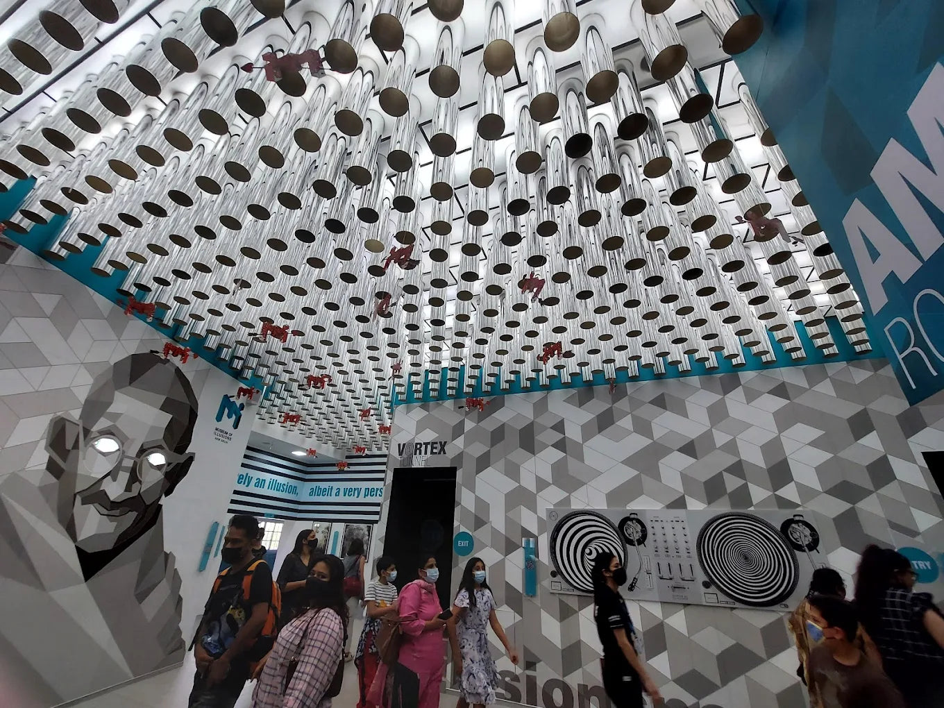 Museum of Illusions Immersive Experience | Connaught Place Delhi