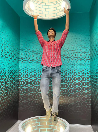 Museum of Illusions Immersive Experience | Connaught Place Delhi