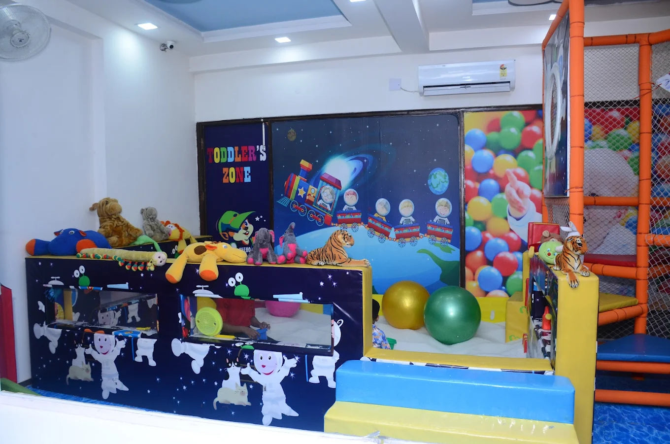 Neeno Land Play Area | Neeti Khand I Indirapuram Ghaziabad