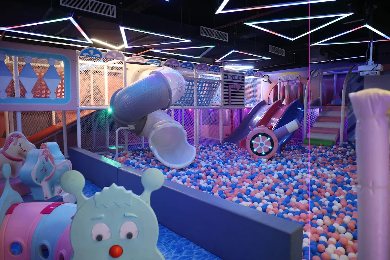 Play Mania Play Area & Arcade Games | Ocus Medley Sector 99 Gurgaon