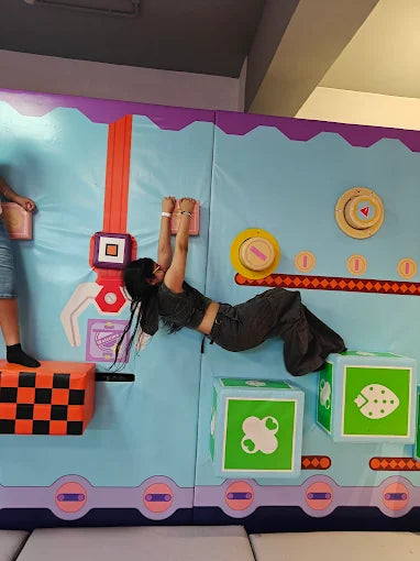 Pompy and Potlu Game Zone | Sector 144 Noida