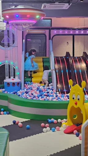 Pompy and Potlu Game Zone | Sector 144 Noida