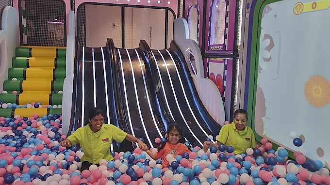 Pompy and Potlu Game Zone | Sector 144 Noida