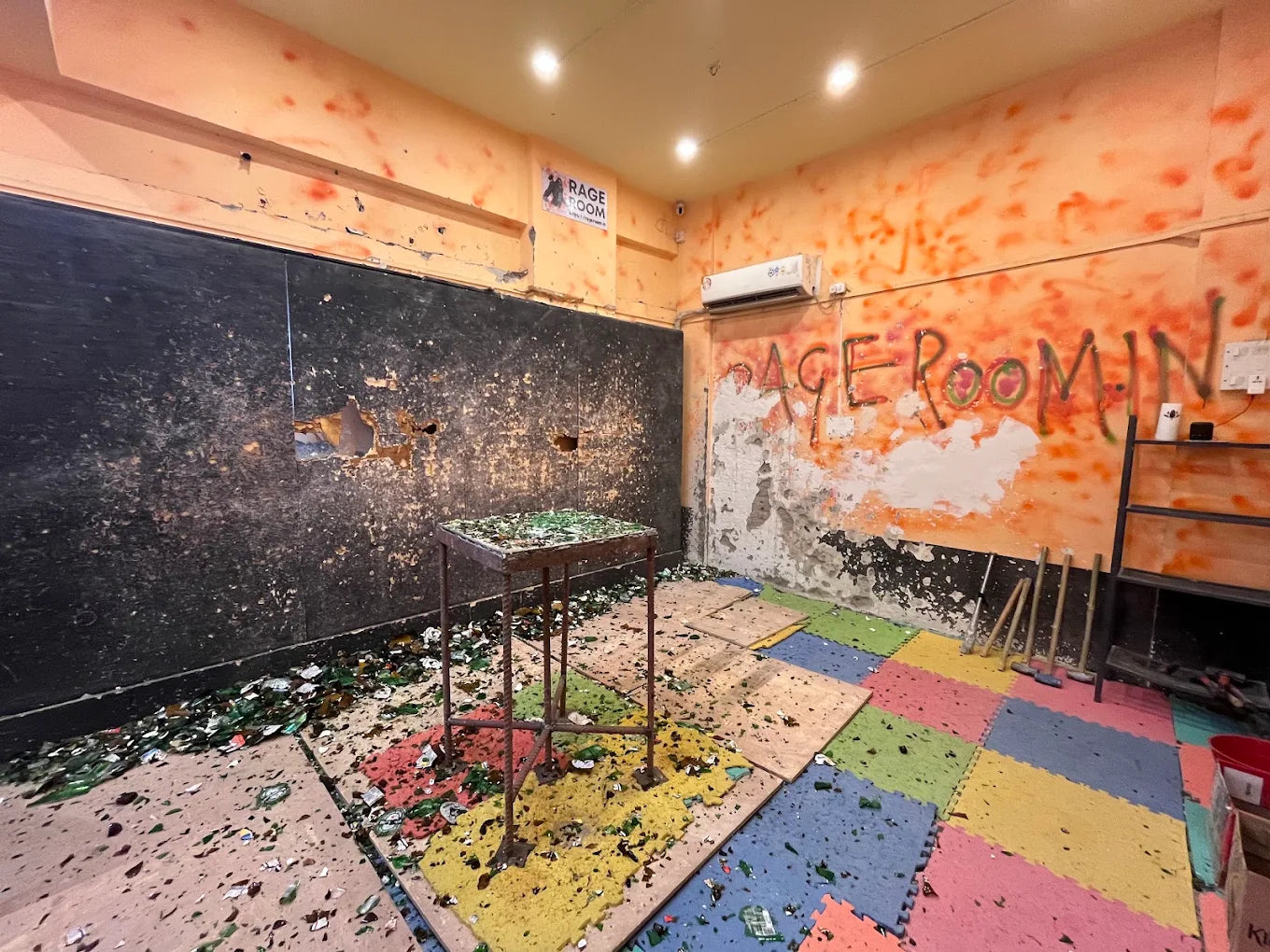 Rage Room Stress Therapy Room | Andheri East Mumbai