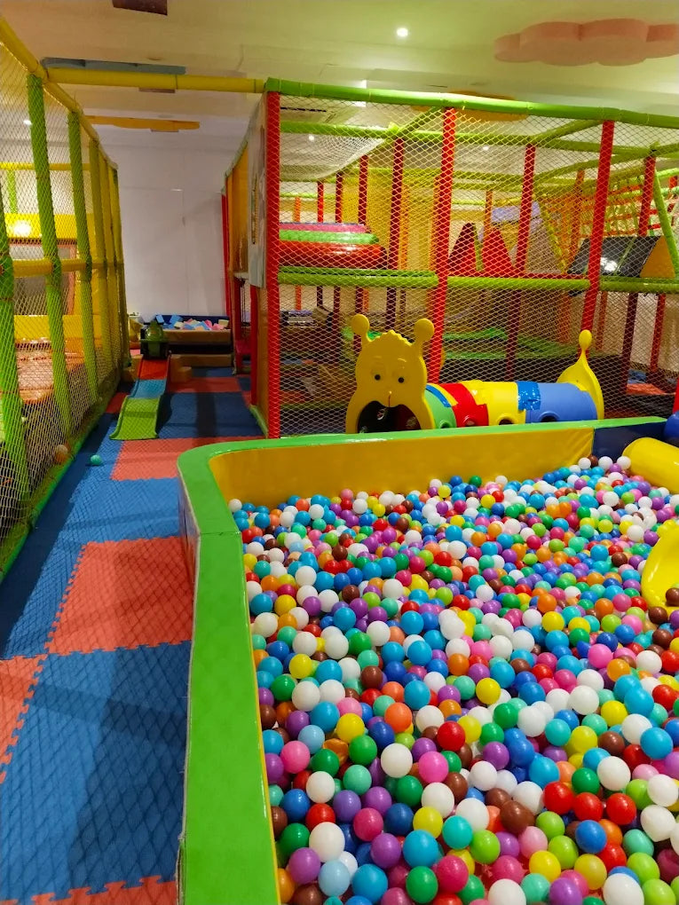 Rock N Roll Indoor Play Area | JVLR Andheri East Mumbai
