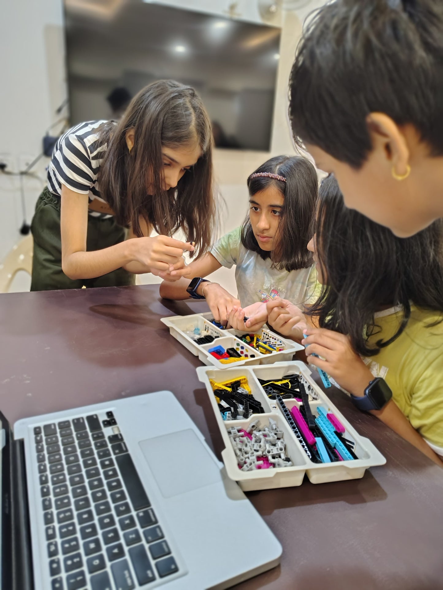 Coding Classes for Kids by STEAM Varsity | Sector 85 Gurgaon
