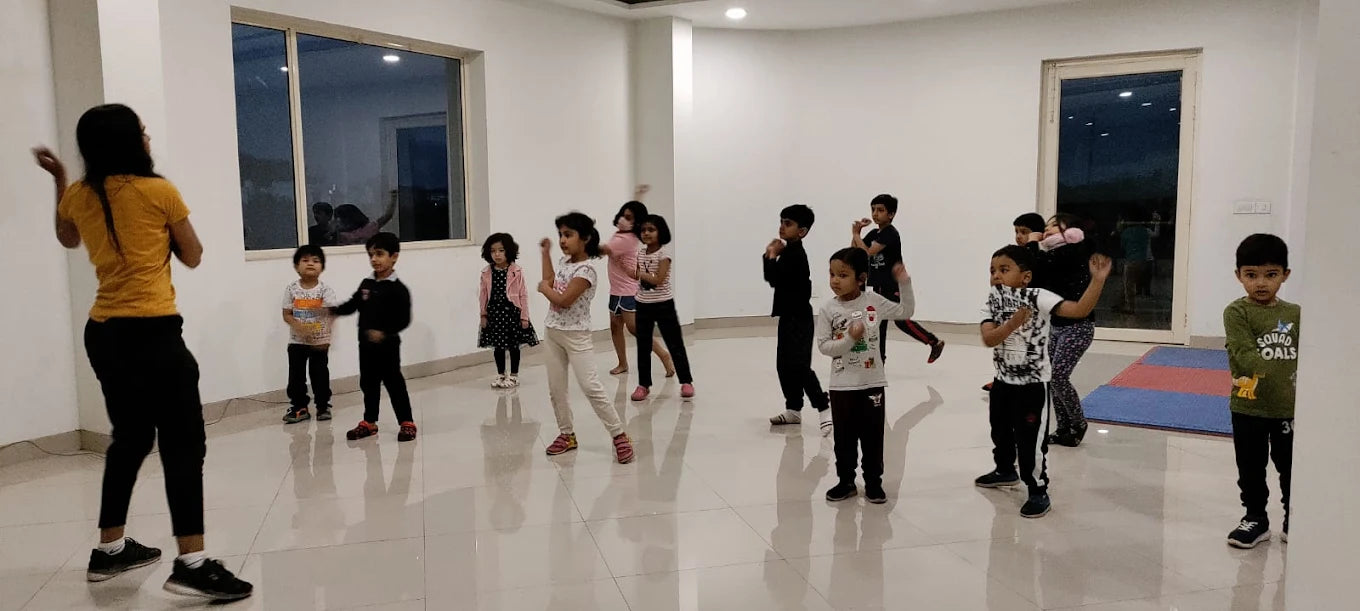 Samdanza Dance Studio for Hip-Hop Zumba Bollywood Classes | Sector 5 Gurgaon