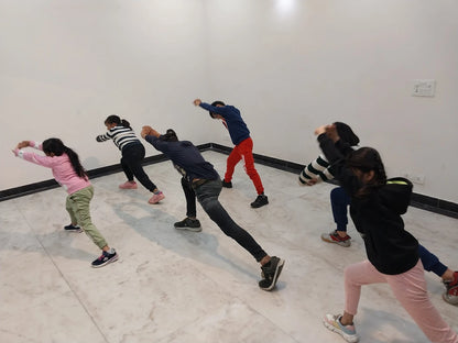 Samdanza Dance Studio for Hip-Hop Zumba Bollywood Classes | Sector 5 Gurgaon