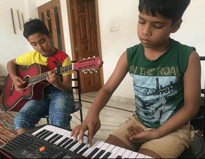 The Veena Music Academy for Harmonium Flute Piano | Sector 8 Gurgaon