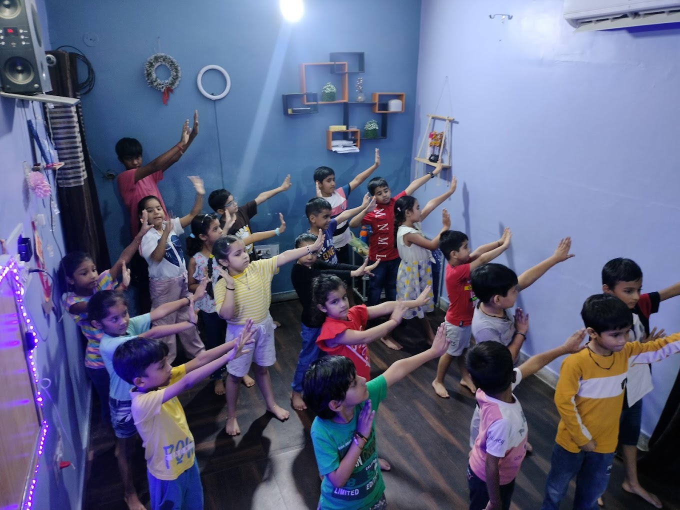 Shilnish Academy for Bollywood Dance and Art & Craft Classes | Sector 7 Gurgaon