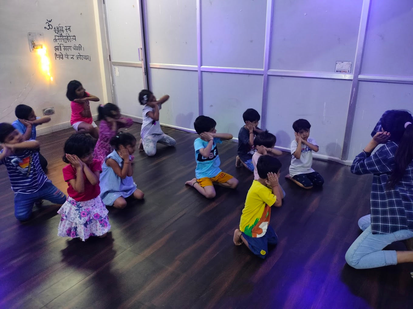 Shilnish Academy for Bollywood Dance and Art & Craft Classes | Sector 7 Gurgaon