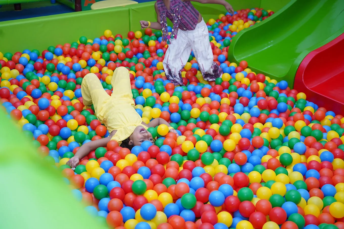 Simon Say's Play Area | Blue Saphhire Business Park PCMC Pune