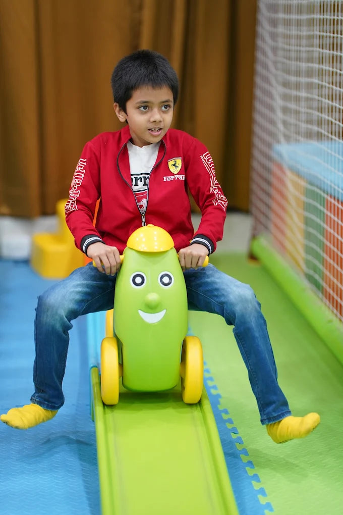 Simon Say's Play Area | Blue Saphhire Business Park PCMC Pune